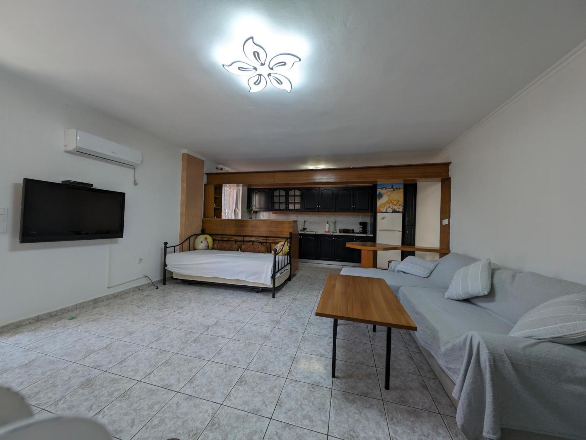 Lazarus Apartments Monemvasía Buitenkant foto